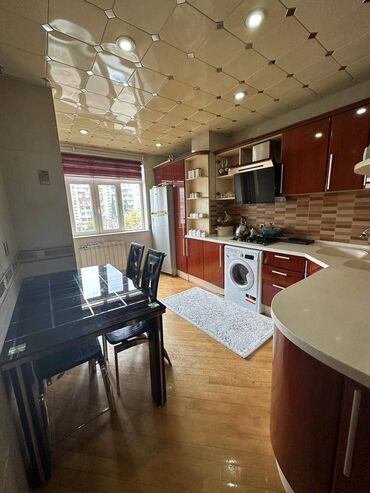 Yeni tikili: Bakıxanov qəs., 4 otaqlı, Yeni tikili, m. Neftçilər, 120 kv. m — 13