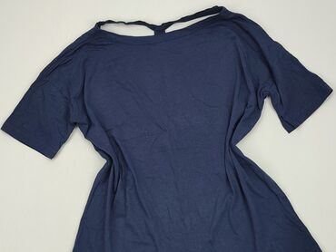 bluzki do garnituru damskiego: Блуза жіноча, L, стан - Дуже гарний