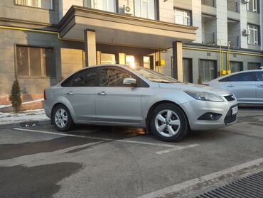 Ford: Ford Focus: 2008 г., 1.8 л, Механика, Бензин, Седан