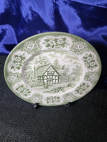 Kuhinjski setovi: Tanjir rucno graviran Engleska Staffordshire 70te. Tanjir engleski — 7