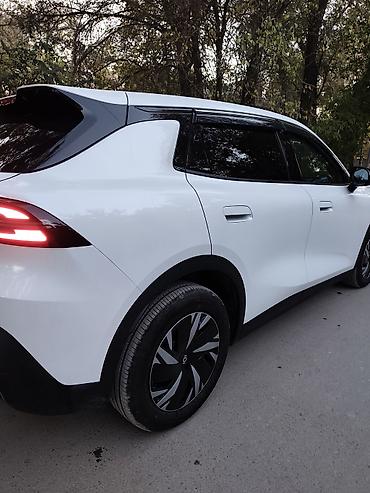 gtr es6: Changan Qiyuan Q05: 2026 г., Электромобиль — 3