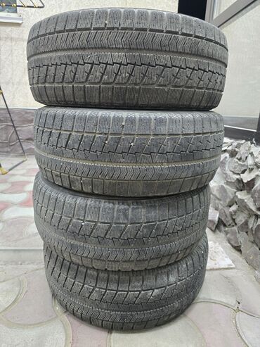 колесо от тачки: Шиналар 205 / 55 / R 16, Кыш, Комплект, Жеңил унаалар, Bridgestone