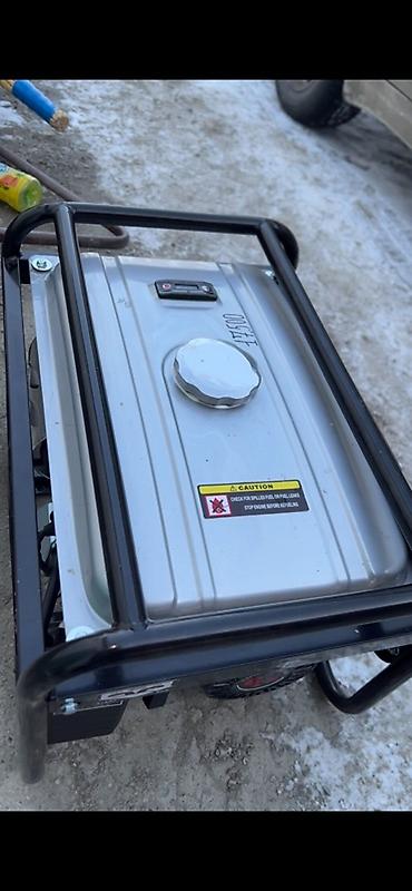 Генераторы: Бензиновый генератор Triangle TR2800 - Номинальная мощность: 2.5 кВт — 4