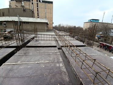 Монолитные работы: армирование и устройство перекрытий - Выполняется