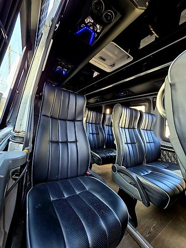 Пассажирский бус на заказ: Бус на заказ вместимость 18 человек Комфортный кожаный салон с — 7