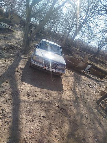 салон мерс 124: Mercedes-Benz W124: 1988 г., Автомат, Седан — 1
