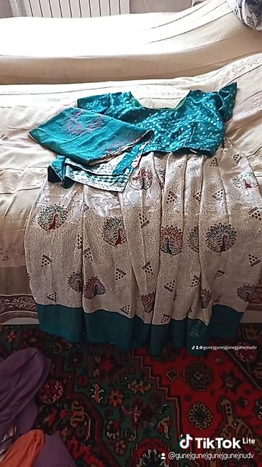 tirmə şal: Qadın geyim dəsti – sarı və bluz - Stil: Hind üslubunda üçlük dəst – — 2