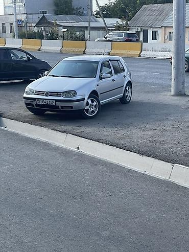 кок талаа: Volkswagen Golf: 2002 г., 1.6 л, Кол менен иштөөчү, Бензин, Хетчбек — 8