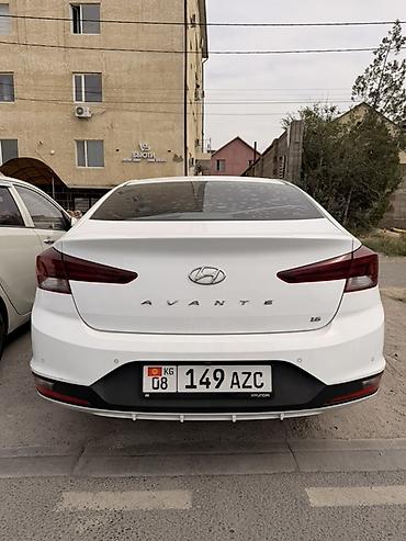 08: Hyundai Avante: 2019 г., 1.6 л, Бензин, Седан — 3