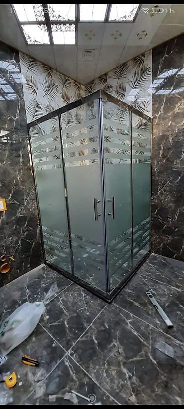 Duş kabinaları, arakəsmələr: Arakəsmə, Künc üçün — 18