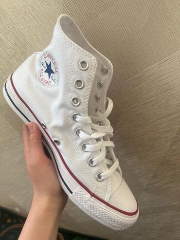 зимние кроссовки kajila: Кроссовки, 39.5, Converse, Новый, цвет - Белый, Бесплатная доставка