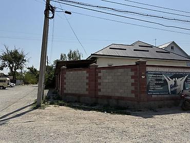 Продажа коттеджей и домов: 🏡 Продается дом под бизнес | Район Пишпек 💼 Идеально для коммерции — 2