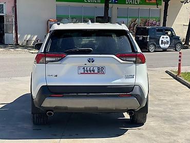 Toyota: Toyota RAV4: 2019 г., 2.5 л, Вариатор, Гибрид, Кроссовер — 3