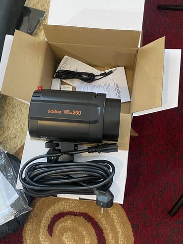 Fotokameralar: Canon EOS RP + RF 24-105mm f/4-7.1 IS STM Kit və studiya işığı — 4