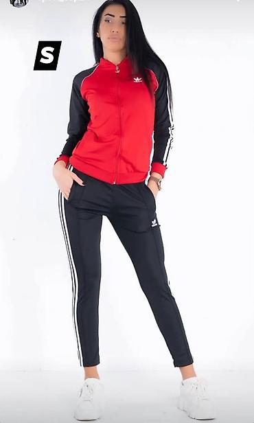 pull and bear helanke: Ženska trenerka (dukserica sa kapuljačom + helanke), materijal mokra — 8