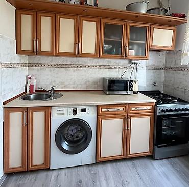 Продаётся кухонный гарнитур в хорошем состоянии. Вместительный at lalafo.kg Продаётся кухонный гарнитур в хорошем состоянии. Вместительный