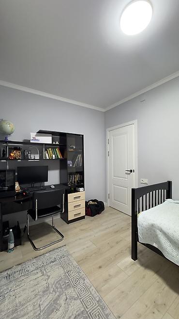 Продажа коттеджей и домов: Продается 2-х уровневый дом по ул.Тойгонбаева институт земледелия — 27