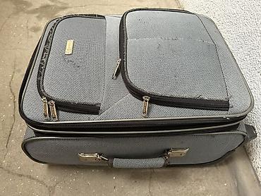 trolly bag: Чемодан, Б/у, Материал: Полиэстер, Маленький (до 40 л), На колесах — 2