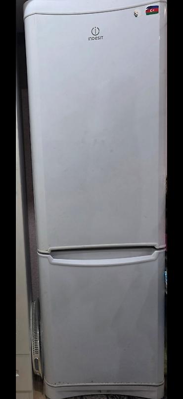 Soyuducular: Təcili satılır Indesit iki qapılı soyuducu - Brend/model: Indesit — 1