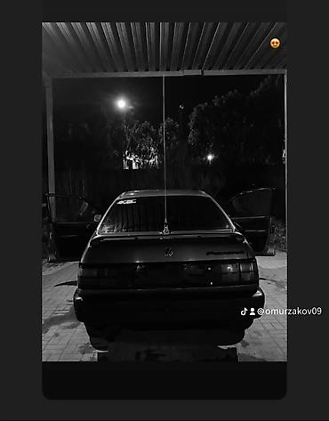 Volkswagen: Volkswagen Passat: 1990 г., 1.8 л, Седан — 9