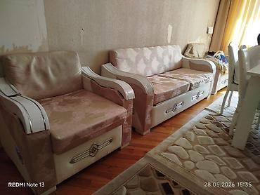 acilan kravat: Divan kreslo satılır.Acilir kravatda olur Kreslolarin bir az — 1