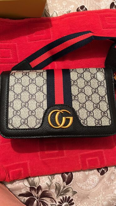 Çantalar: Əl çantası, Gucci, İşlənmiş