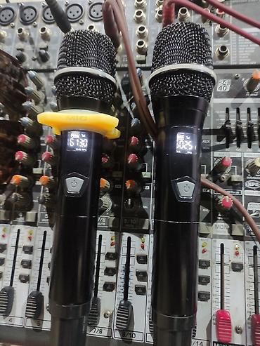 меняю на сабвуфер: СРОЧНО!!!Беспроводная микрофонная система SMART MC-100 (UHF, двойной — 1