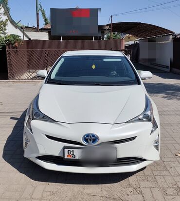 работа в оше продавец: Toyota Prius: 2018 г., 1.8 л, Вариатор, Гибрид, Хэтчбэк