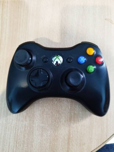 Xbox 360 & Xbox: Продаю джойстики Xbox 360, оригинал, бу, в хорошем состоянии, цена