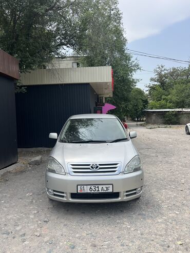 фольксваген поло автомат: Toyota Ipsum: 2.4 l | 2002 il Van/Minivan