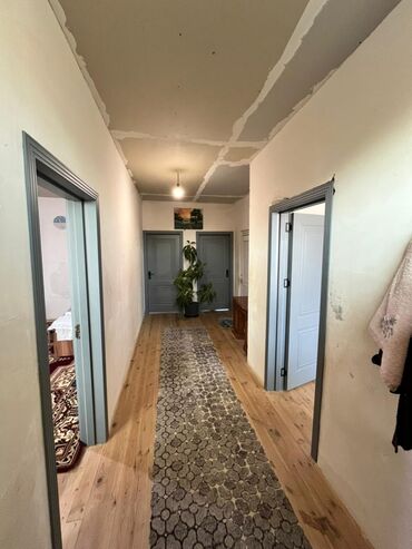 Həyət evləri və villaların satışı: Çox təcili satilir dəyərinən cox aşağıdır. kurdaxani İlimarketə yaxin — 7