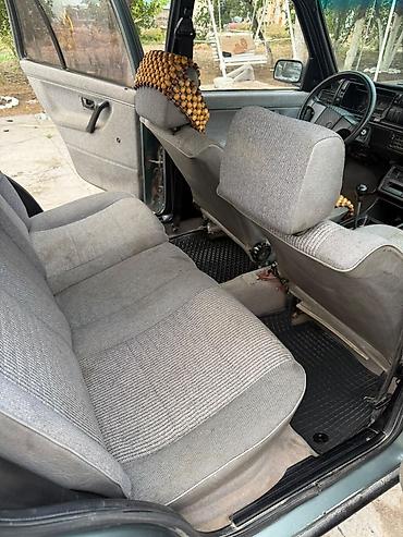 Volkswagen: Volkswagen Golf: 1989 г., 1.8 л, Механика, Бензин, Хэтчбэк — 4