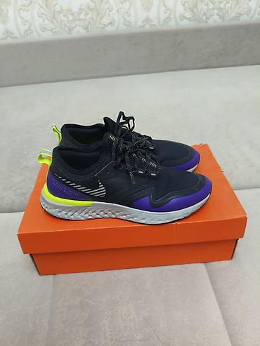 17 аир: Кроссовки, 38, Nike, Б/у, цвет - Фиолетовый, Самовывоз — 1