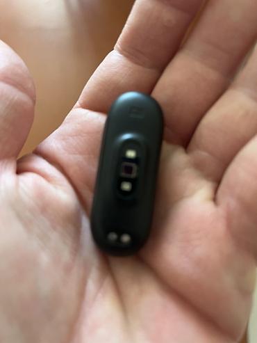 plas cadir: Xiaomi Mi Band (Mi Smart Band seriyası) fitnes trekeri Xüsusiyyətlər — 2