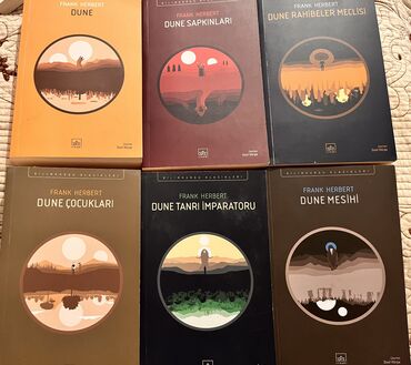 10 dyum hiroskuterlər: Kitablar yenidir Dune 6lı set 40₼ Sherlock 5li set 20₼ Freud 4lü set