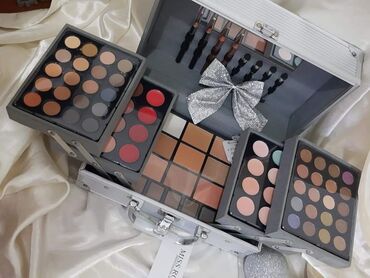 Šminka: Fantastican idealan za poklon,originalan ❤Miss Rose kofer sa — 5