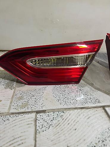 Toyoto 2019 usten cixma amerkanka arxa faralar elaqe ucun 0503627875