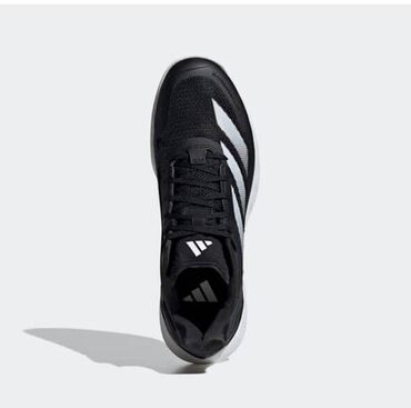 ayaqqabını спортивне: Qara rəngli, yan tərəfində ağ zolaqları olan Adidas Defiant Speed 2