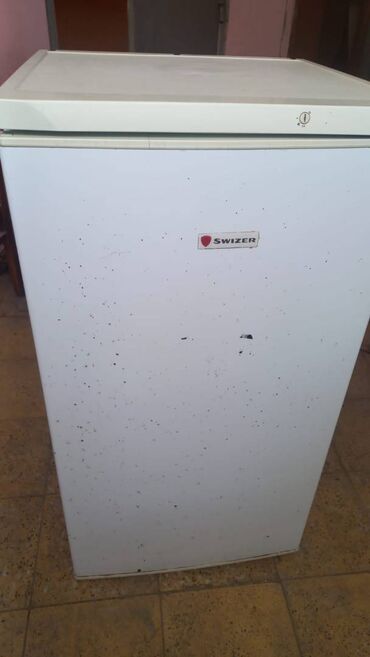 Digər məişət məhsulları: Hun 110sm. Eni. 57 Derin50sm hec bir problemi yoxdur