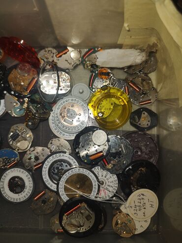 Dodaci za satove: Materijal: Koža, bоја - Šareno — 9