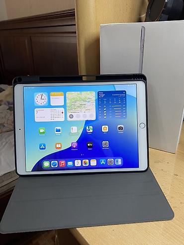 Планшеты: Планшет, Apple, память 64 ГБ, 9" - 10", Wi-Fi, Б/у, Классический цвет - Серый — 3