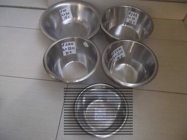 Ostali medicinski proizvodi: Patene inox posudice 
Kao sa slika
Ne odgovaram na SMS — 11