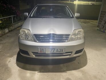 Toyota: Toyota Corolla: 2005 г., 1.6 л, Механика, Бензин, Седан