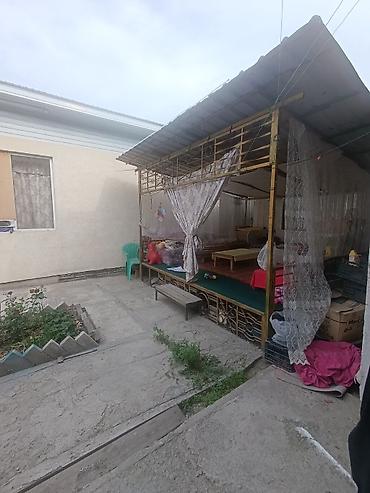 Продажа коттеджей и домов: 5 комнат, 100 м², 3 соток, Бишкек, Агентство недвижимости — 21