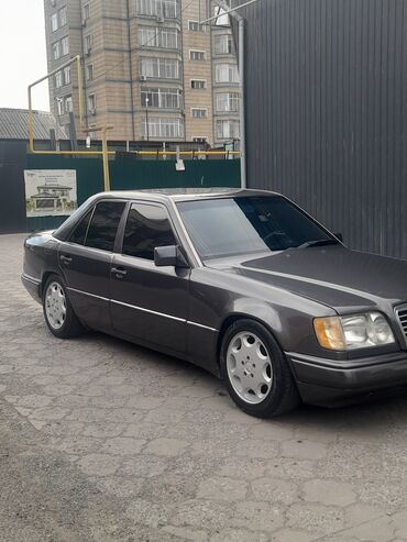 mers e220: Mercedes-Benz 220: 1995 г., 2.2 л, Механика, Бензин, Седан