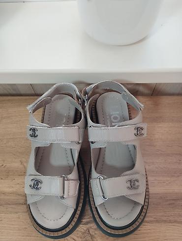 Босоножки, 36, Chanel, Б/у, цвет - Бежевый, Самовывоз, Платная доставка