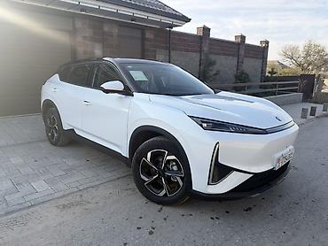 kia 8: Dongfeng : 2026 г., Автомат, Электромобиль, Кроссовер — 9