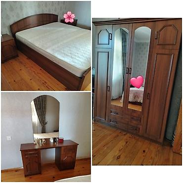 Digər mebel: Sddataq desti 250 azn. Yaxsi veziyyetdedir. Matras ve baza var. Unvan — 1