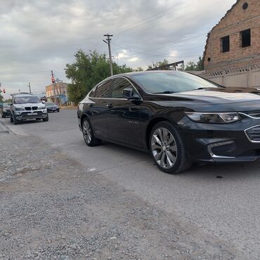 буу машина: Chevrolet Malibu: 2017 г., 2 л, Автомат, Бензин, Седан