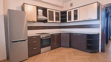 Mətbəx mebeli təcili satılır 230 azn.Ölçü:245×135 sm.Üstündə moyka